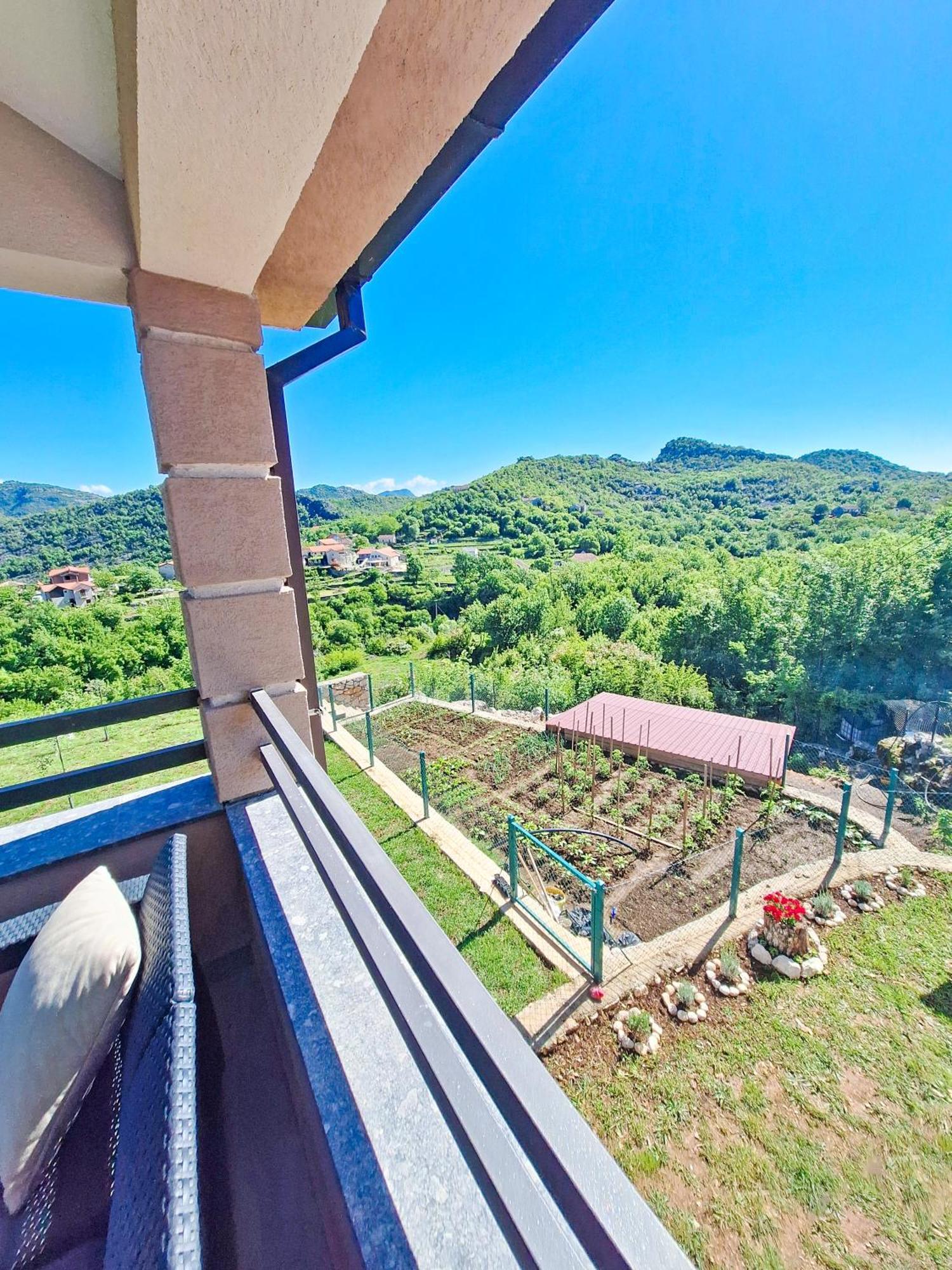 Sunny Side Apartments Rijeka Crnojevica Exterior photo